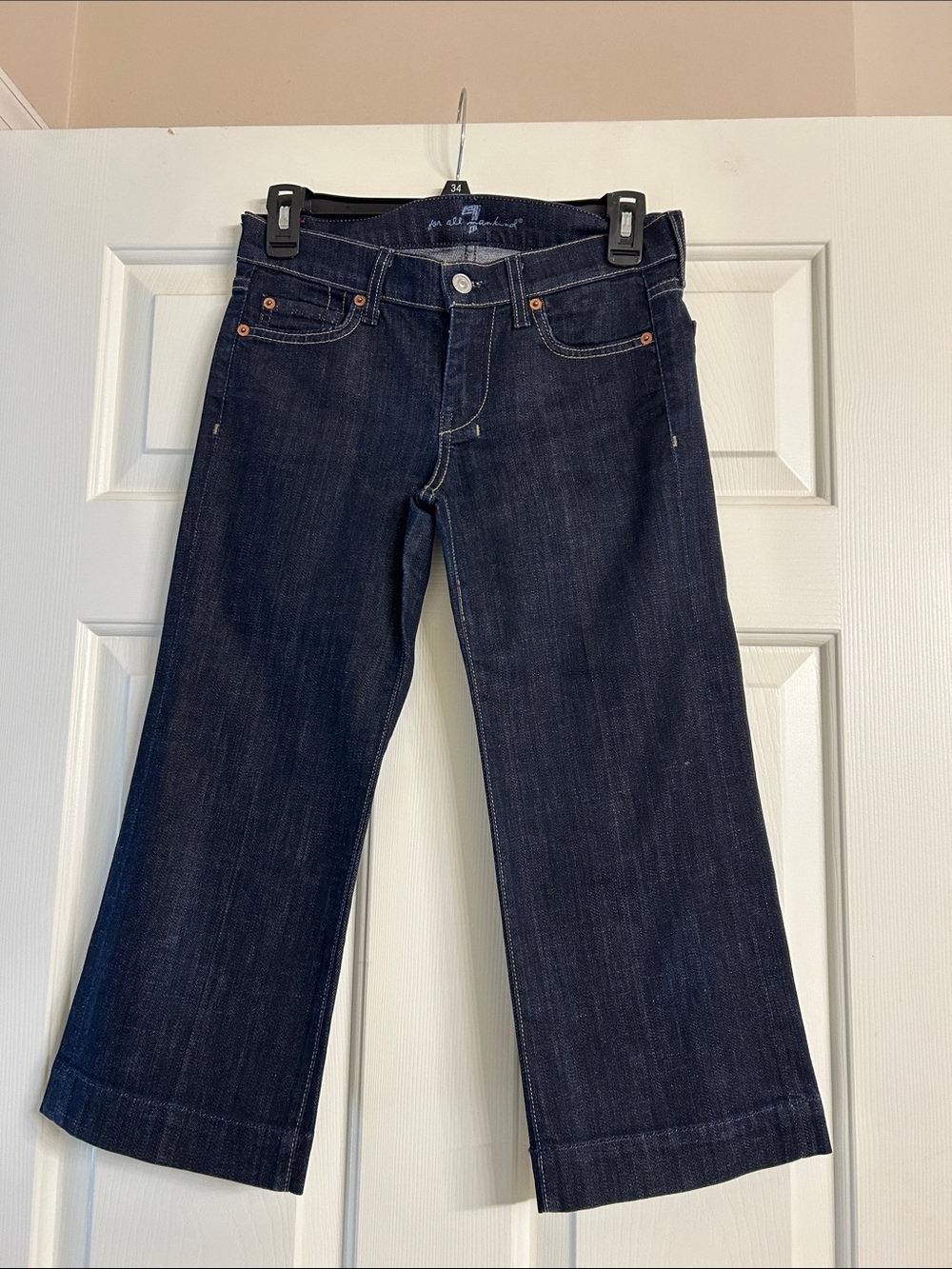 7 for all Mankind Dark Wash Women's Jeans - Classic Straight Crop